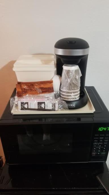 Osu King Bed Hotel Room 109 Wi-Fi Booking Stillwater Bagian luar foto